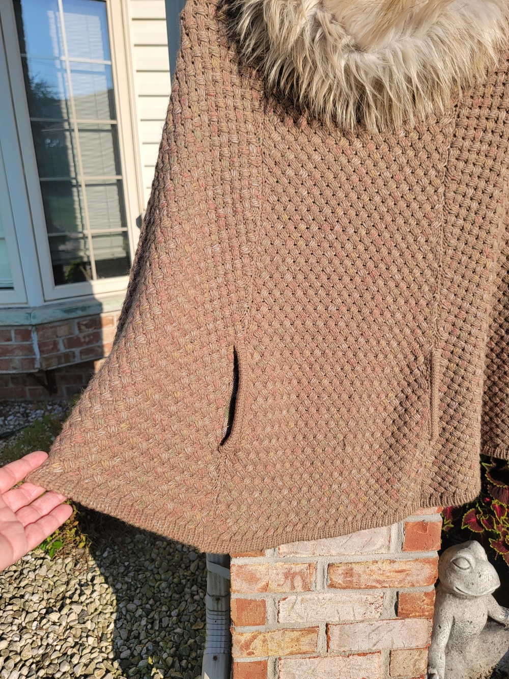 Steve Madden Taupe Knit Sweater Poncho with Faux-Fur Collar Trim - Picture 3 of 9